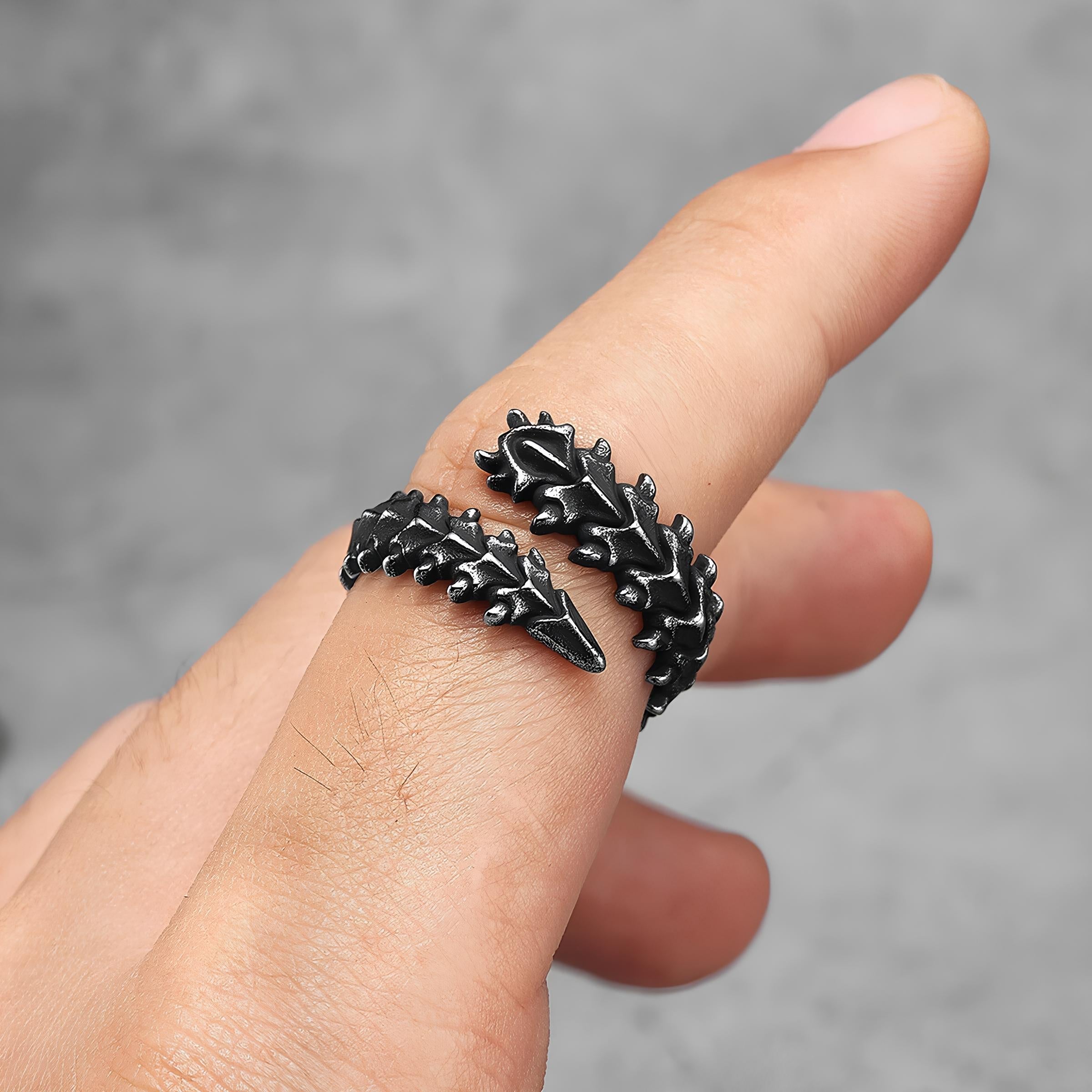 Spinebreaker Ring